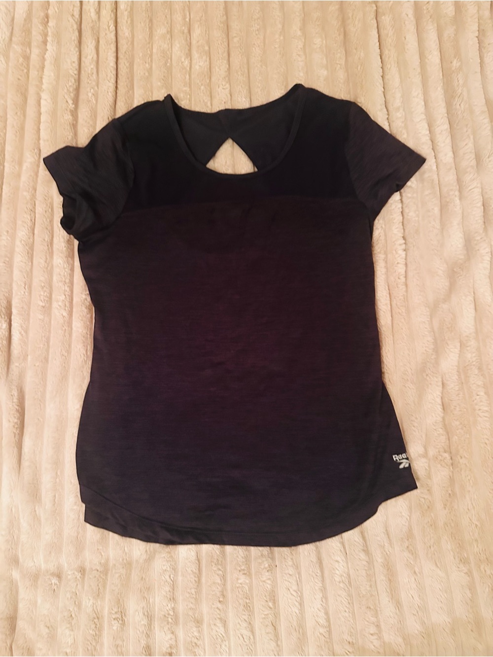 Reebok Women's Black Short Sleeve Performance Tee with Keyhole Back